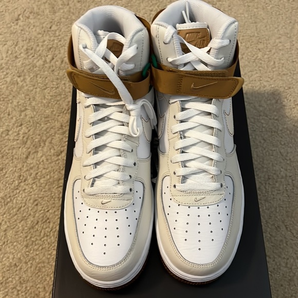 Nike Air Force 1 High \'07 LV8 EMB main image 5